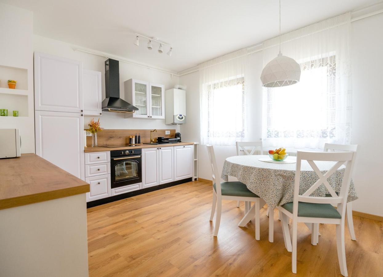 Tonka Apartment Pula Zewnętrze zdjęcie